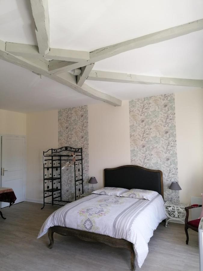 Chambre D'Hotes Esprit De Famille Landreville Екстериор снимка